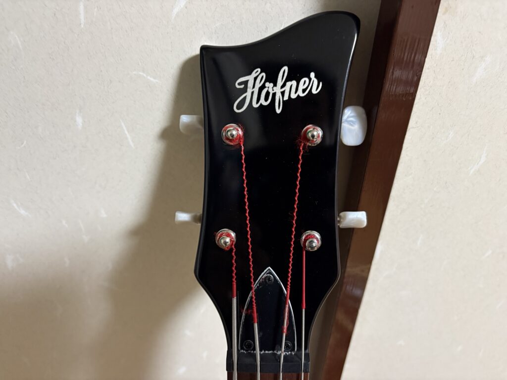 Hofner Club Bassヘッド部