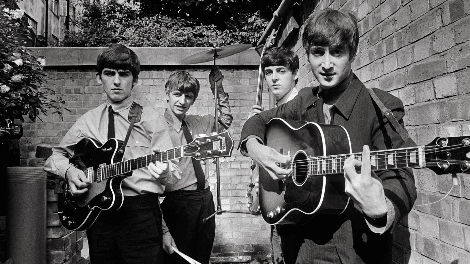 Beatles ハンブルグでの最後のライブ音源