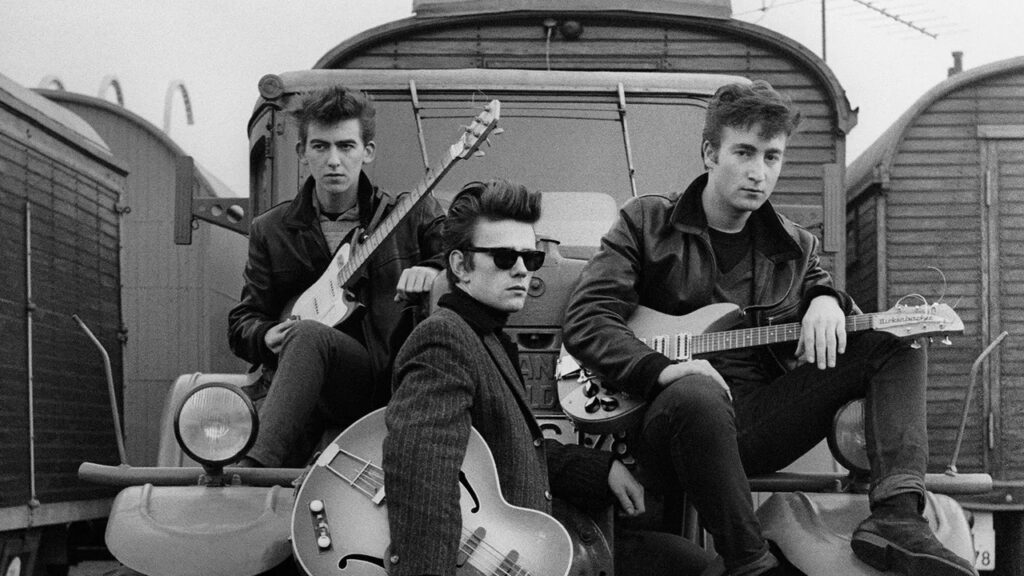 George Harrison, Stuart Sutcliffe, John Lennon